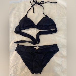 Robin Piccone navy blue floral bikini